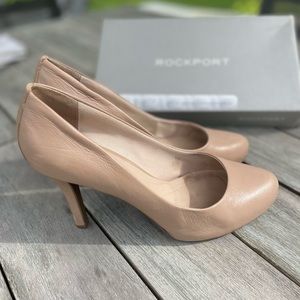 Rockport Warm Taupe 10M pump